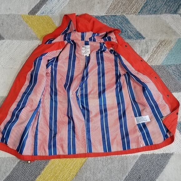 Tulle Coral Spring Hooded Jacket - Picture 3 of 7